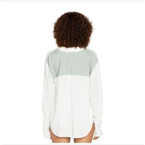 Volcom Coco Ho Yoked Green and White Linen Blend Button Down Top Size Small